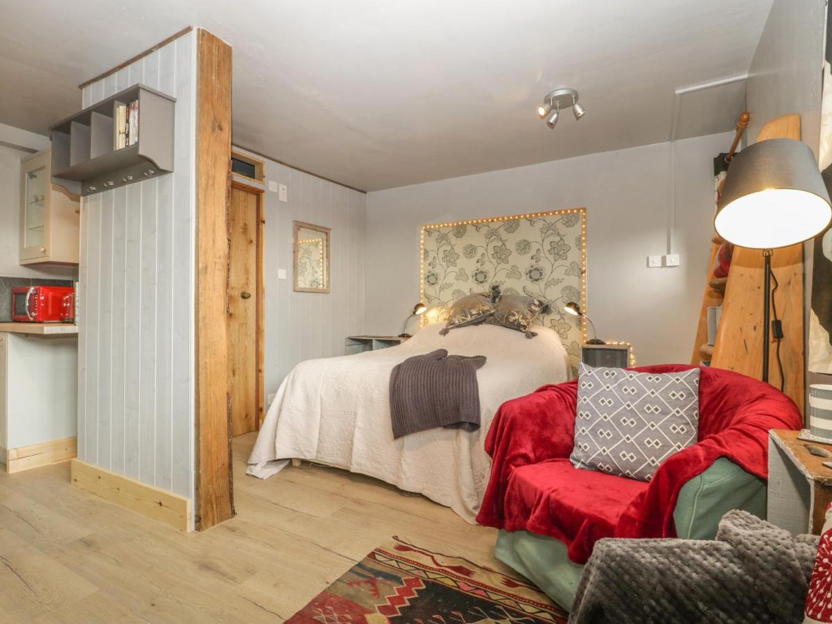 Holiday home Tiny Willow